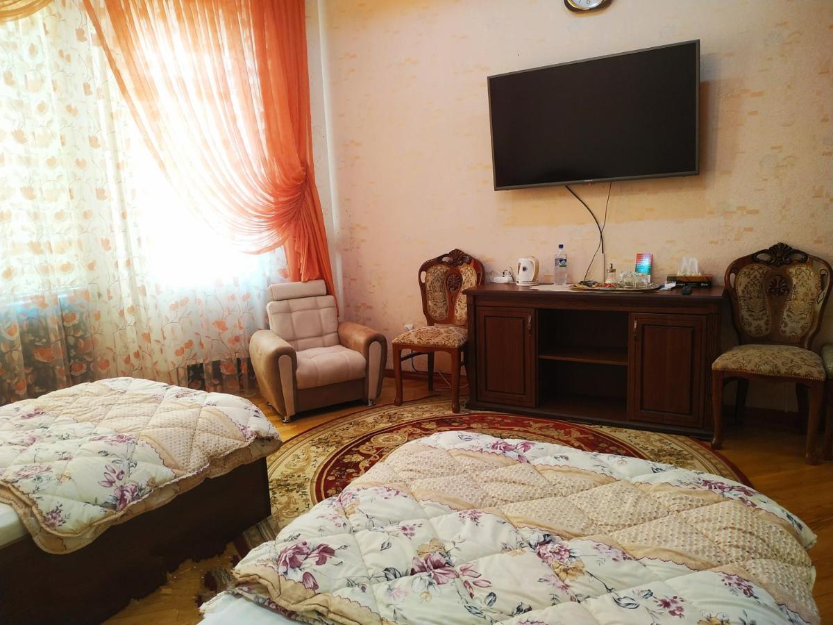 Happy House Hotel Salor Exterior foto